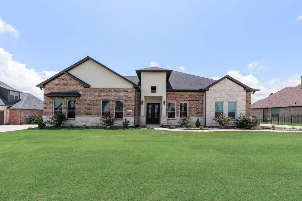 1045 Peppy San Drive Lucas, TX 75002
