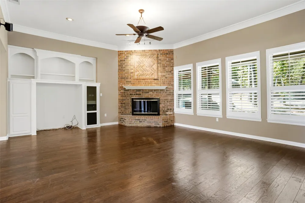 8998 Hilltop Road Argyle, TX 76226