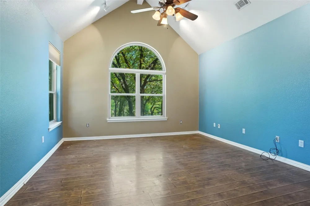 8998 Hilltop Road Argyle, TX 76226