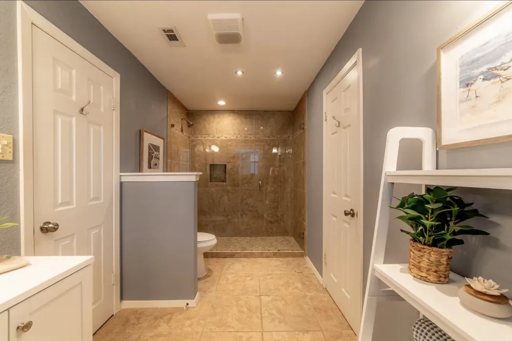 6771 Briar Road Azle, TX 76020