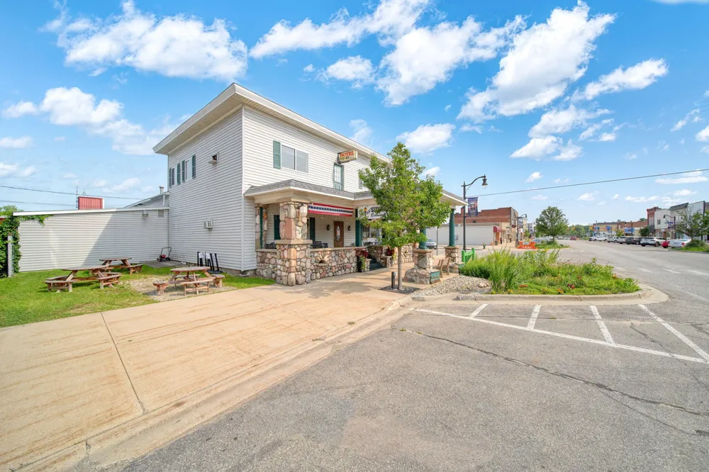 202 Main Street Evart, MI 49631