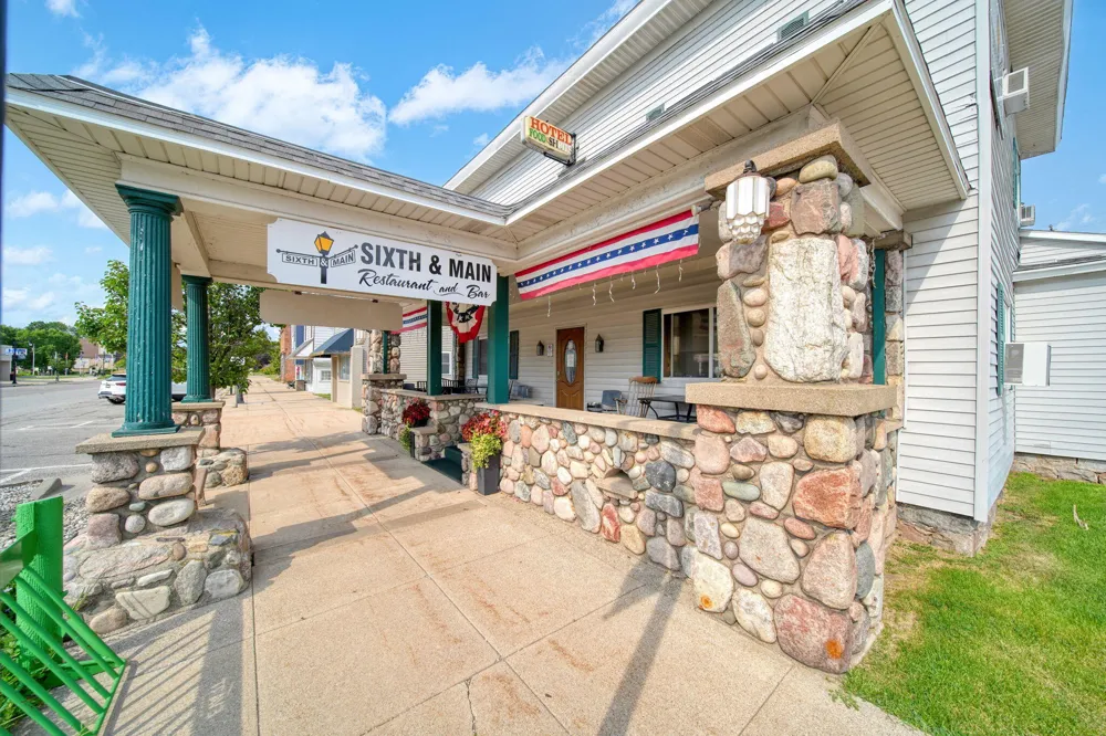 202 Main Street Evart, MI 49631