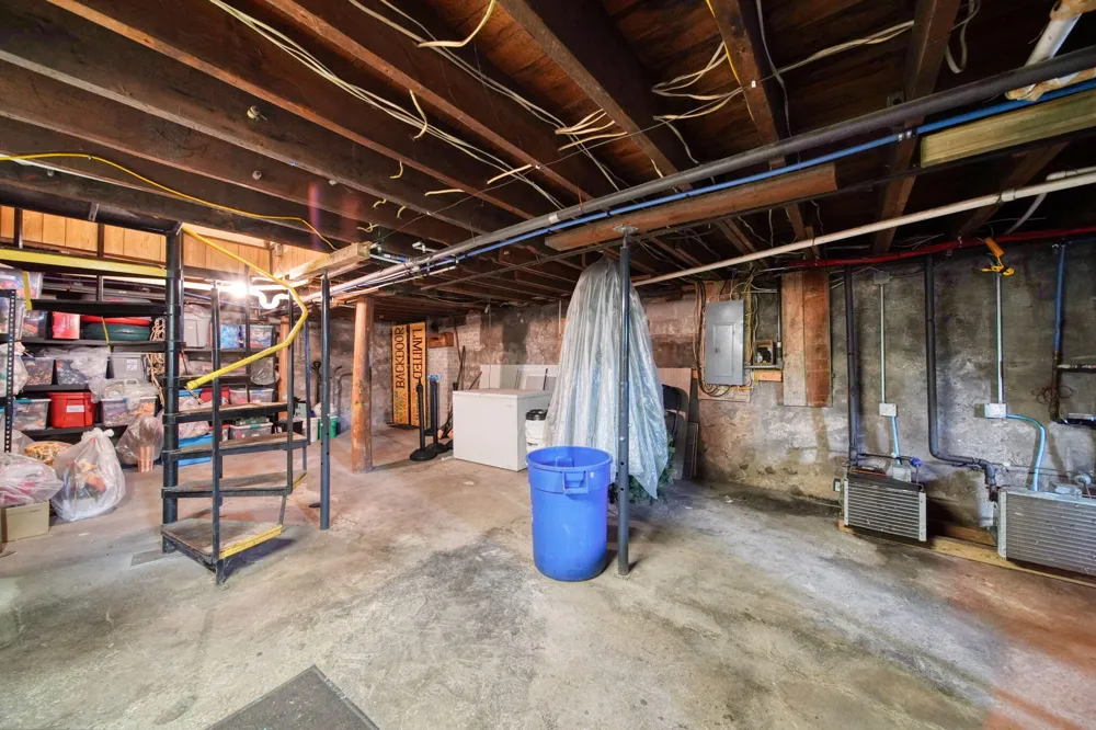 202 Main Street Evart, MI 49631