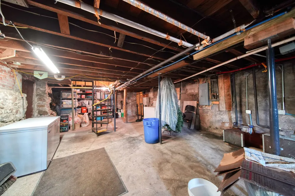 202 Main Street Evart, MI 49631