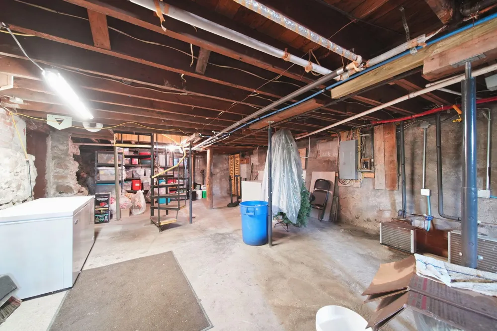 202 Main Street Evart, MI 49631