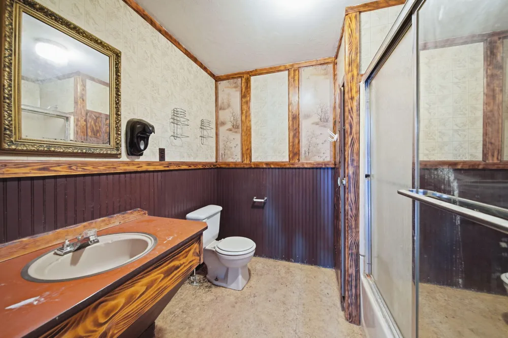 202 Main Street Evart, MI 49631