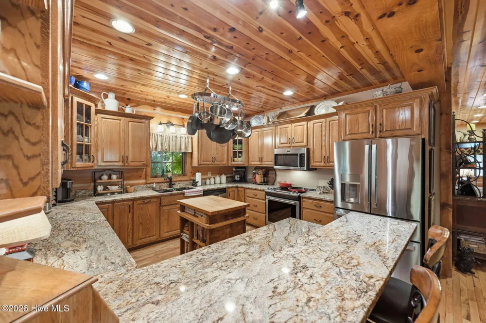 105 Double Branch Trail Murphy, NC 28906