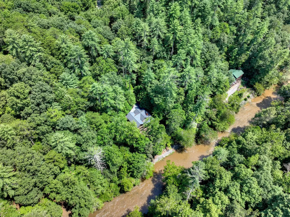 46 Private Drive Ellijay, GA 30536