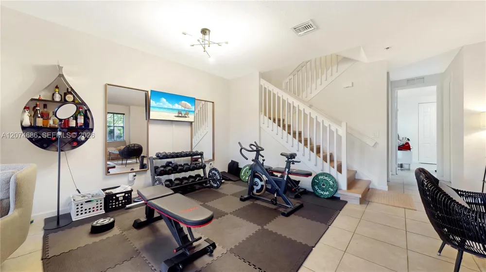 12365 S Village Cir Davie, FL 33325