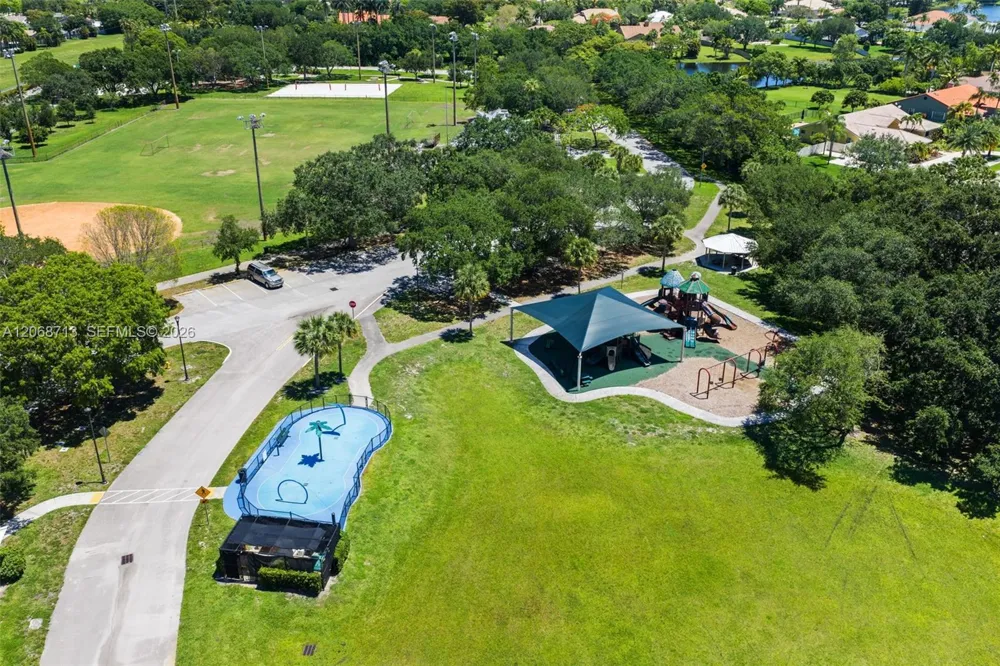 14060 Richwood Pl Davie, FL 33325