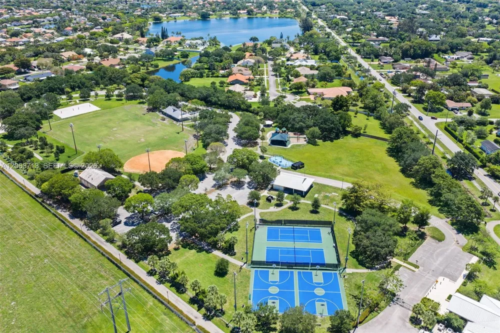14060 Richwood Pl Davie, FL 33325