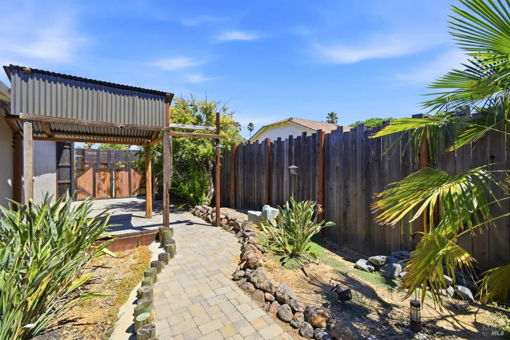 123 Mabry Way San Rafael, CA 94903