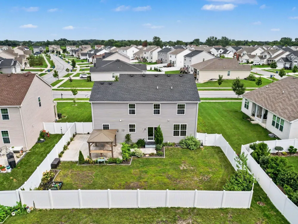 10990 Arkansas Place Crown Point, IN 46307