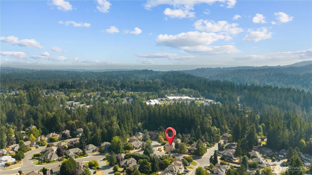 24717 SE 45th Pl Issaquah, WA 98029