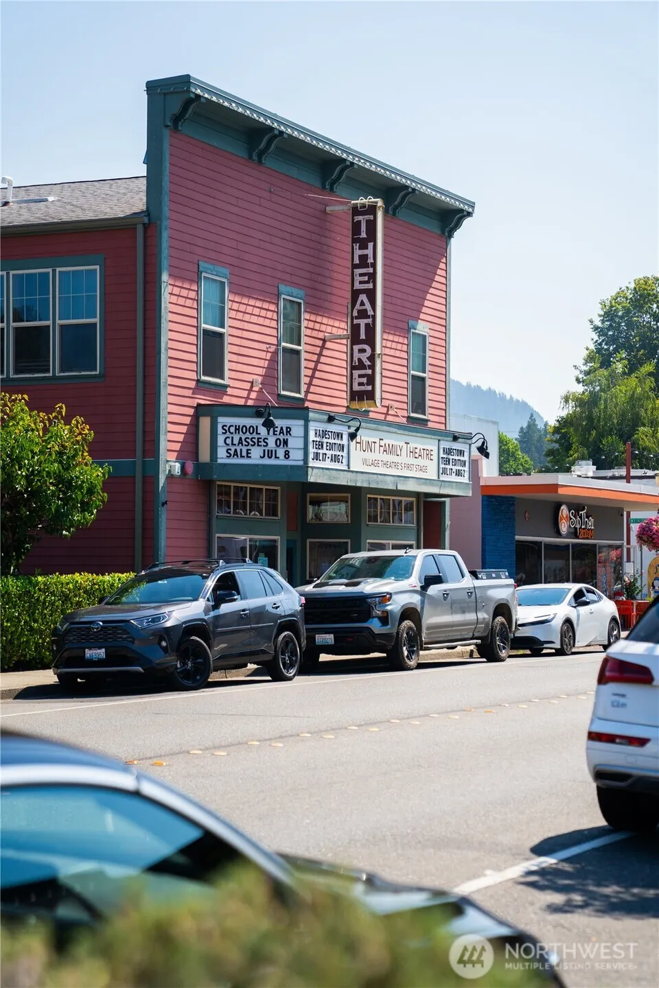 24717 SE 45th Pl Issaquah, WA 98029