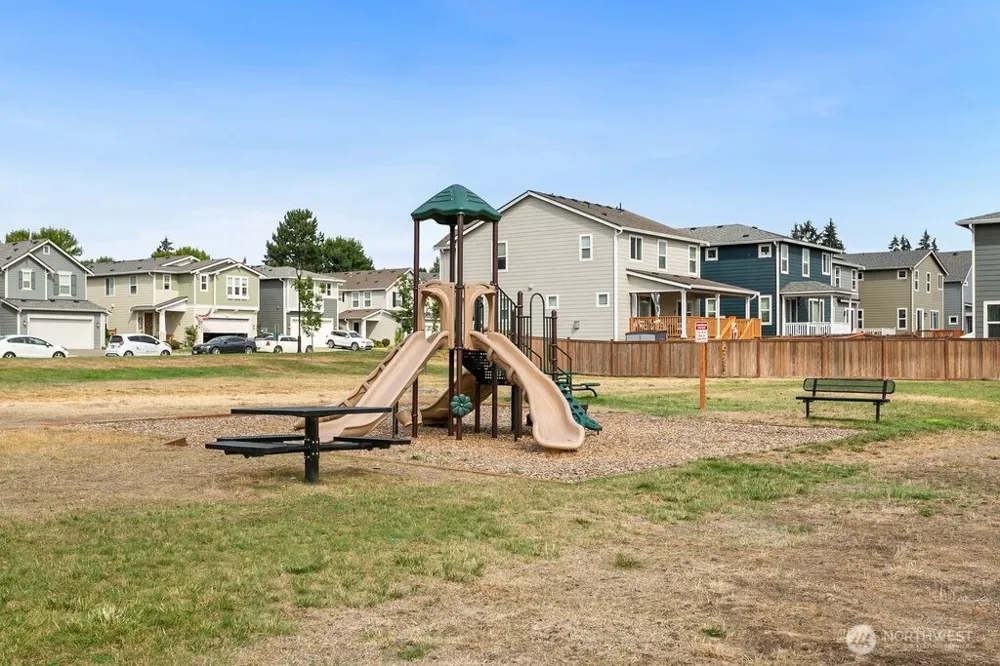939 Vine Maple Street SE Lacey, WA 98503