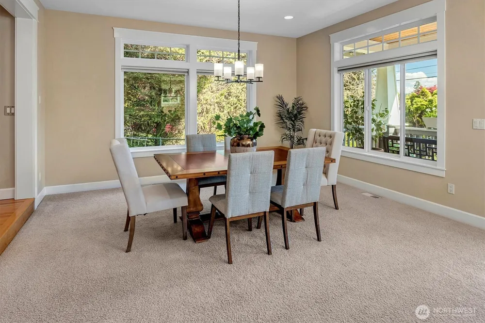 412 15th Avenue Kirkland, WA 98033