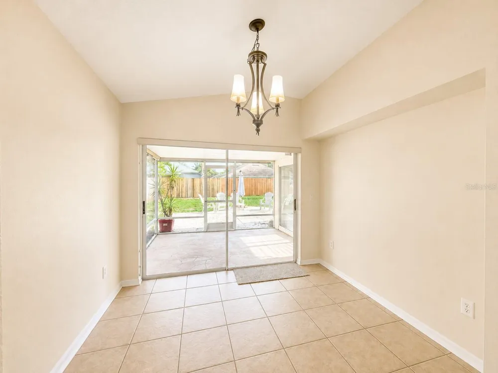 7620 WILTSHIRE PARK PLACE Apollo Beach, FL 33572