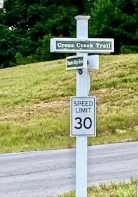 425 Cross Creek Trail