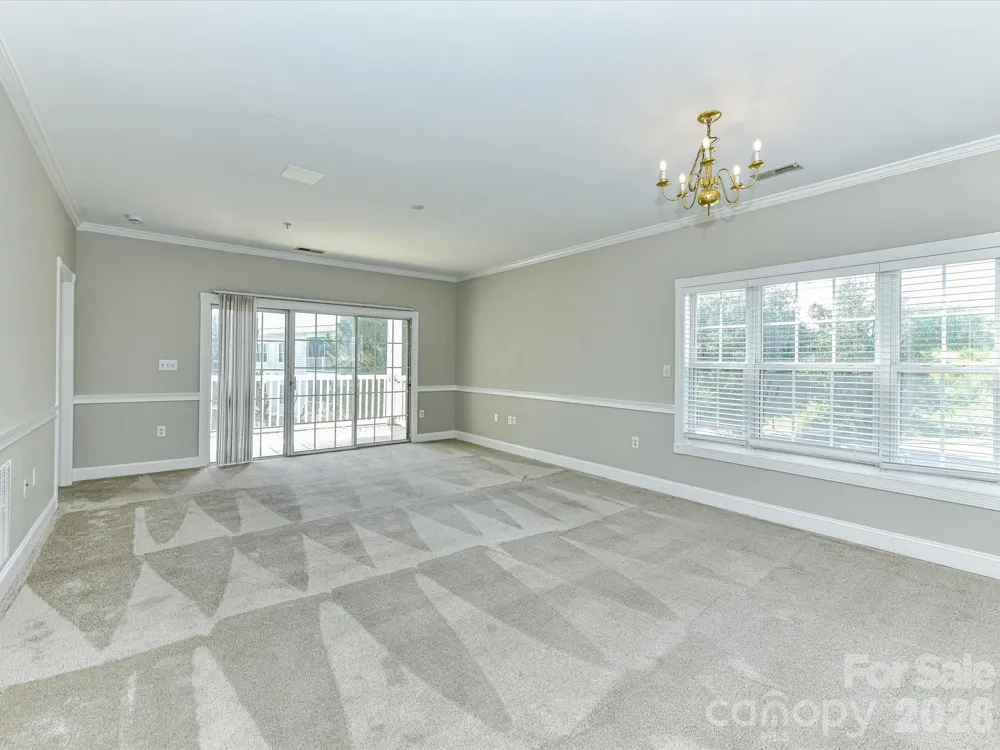 8658 Coralbell Lane Charlotte, NC 28213