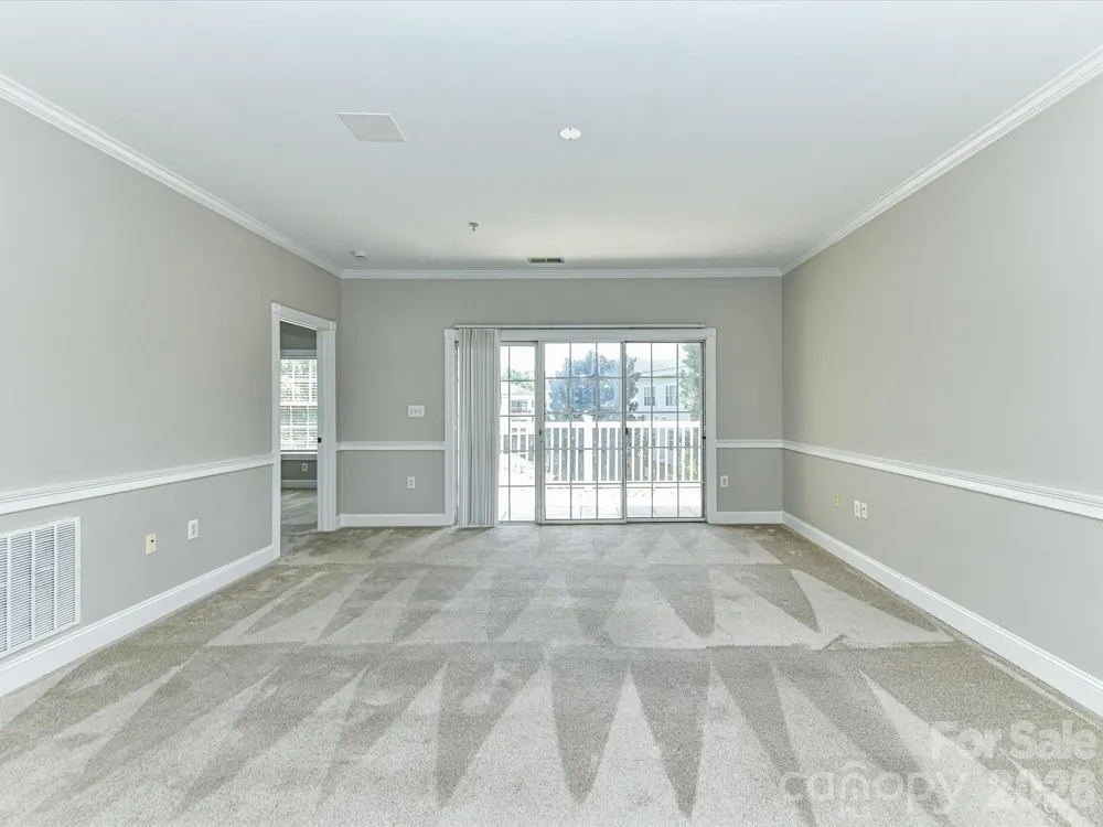 8658 Coralbell Lane Charlotte, NC 28213