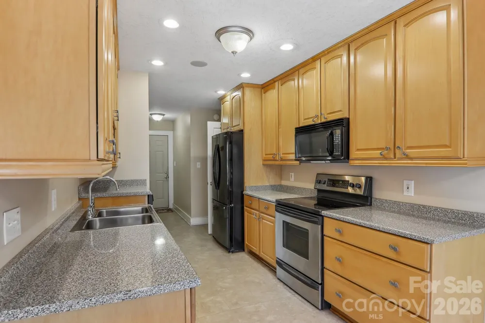 1414 Kanuga Road Hendersonville, NC 28739