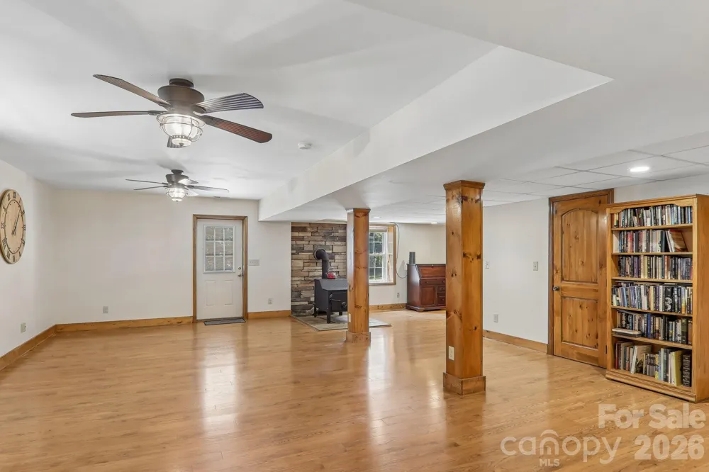 1414 Kanuga Road Hendersonville, NC 28739
