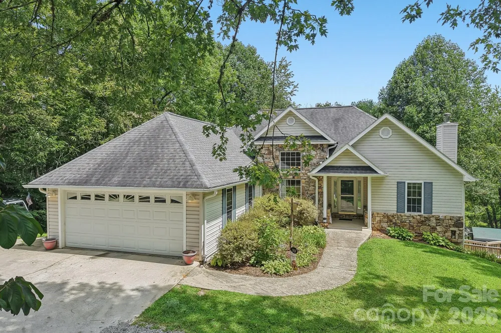1414 Kanuga Road Hendersonville, NC 28739