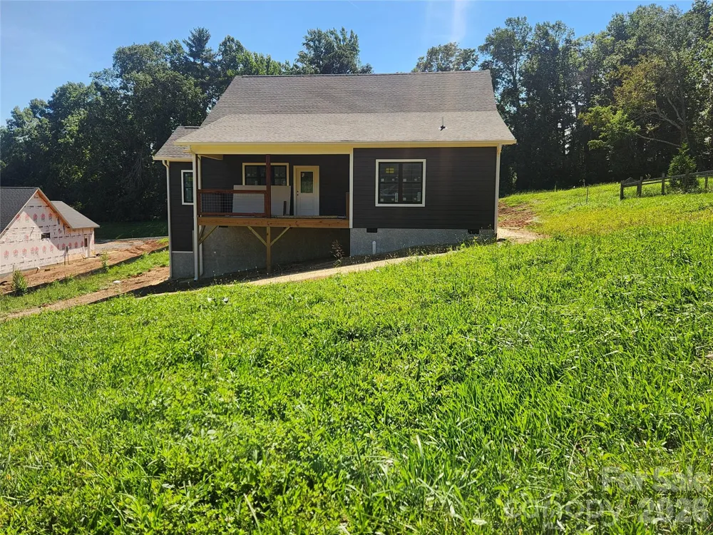 10 Setter Lane Weaverville, NC 28787