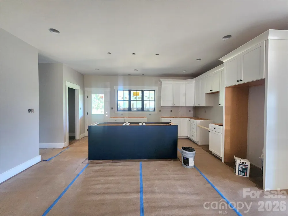 10 Setter Lane Weaverville, NC 28787