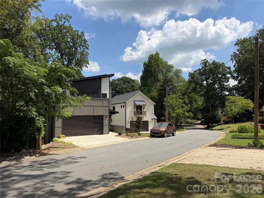 4318 Raney Way Charlotte, NC 28205