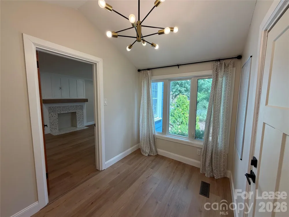 4318 Raney Way Charlotte, NC 28205