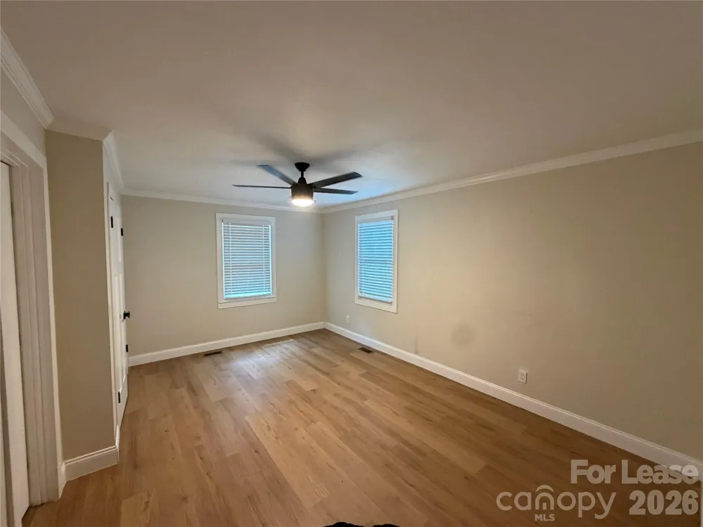 4318 Raney Way Charlotte, NC 28205