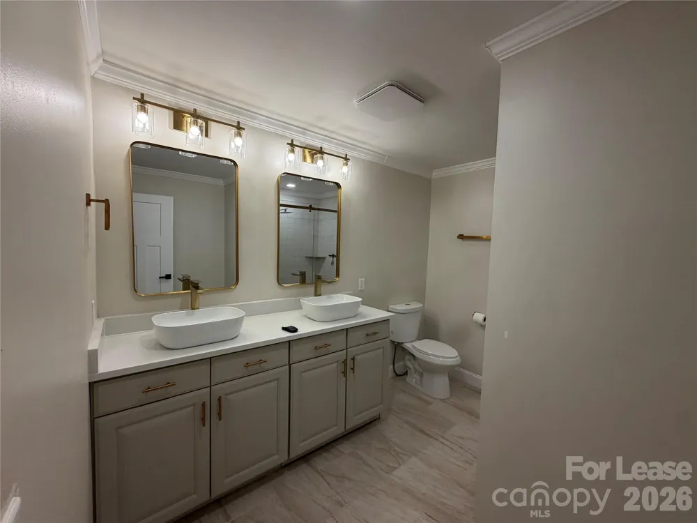 4318 Raney Way Charlotte, NC 28205