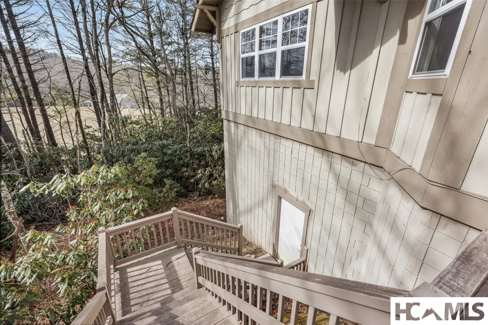 55 Wood Lily Way Highlands, NC 28741