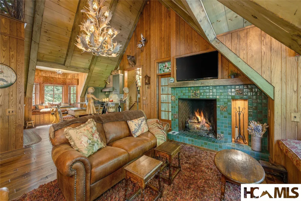539 Foreman Road Highlands, NC 28741