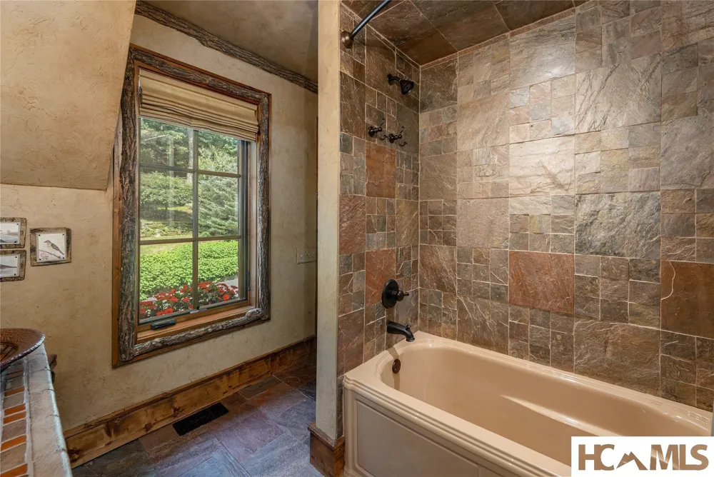 539 Foreman Road Highlands, NC 28741