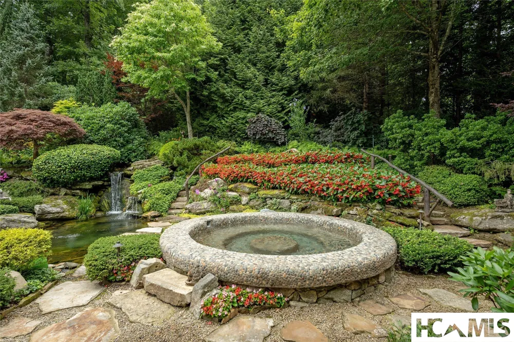 539 Foreman Road Highlands, NC 28741