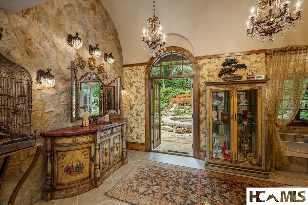 539 Foreman Road Highlands, NC 28741
