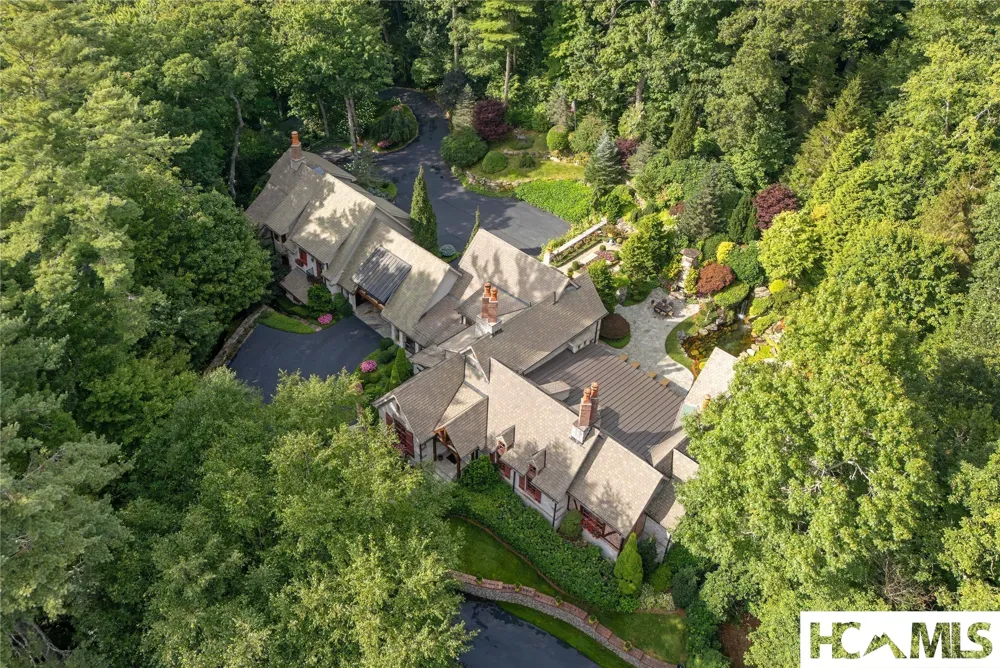 539 Foreman Road Highlands, NC 28741