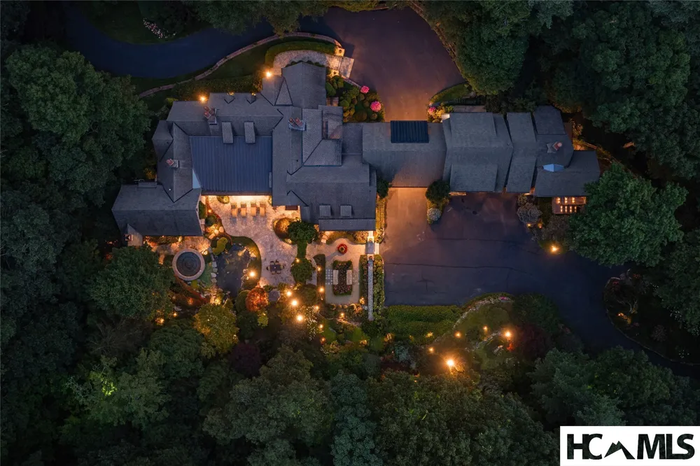 539 Foreman Road Highlands, NC 28741