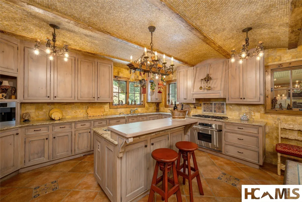 539 Foreman Road Highlands, NC 28741