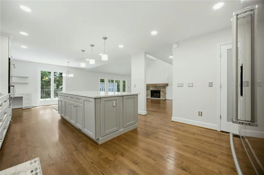 2990 Ascot Lane Roswell, GA 30076