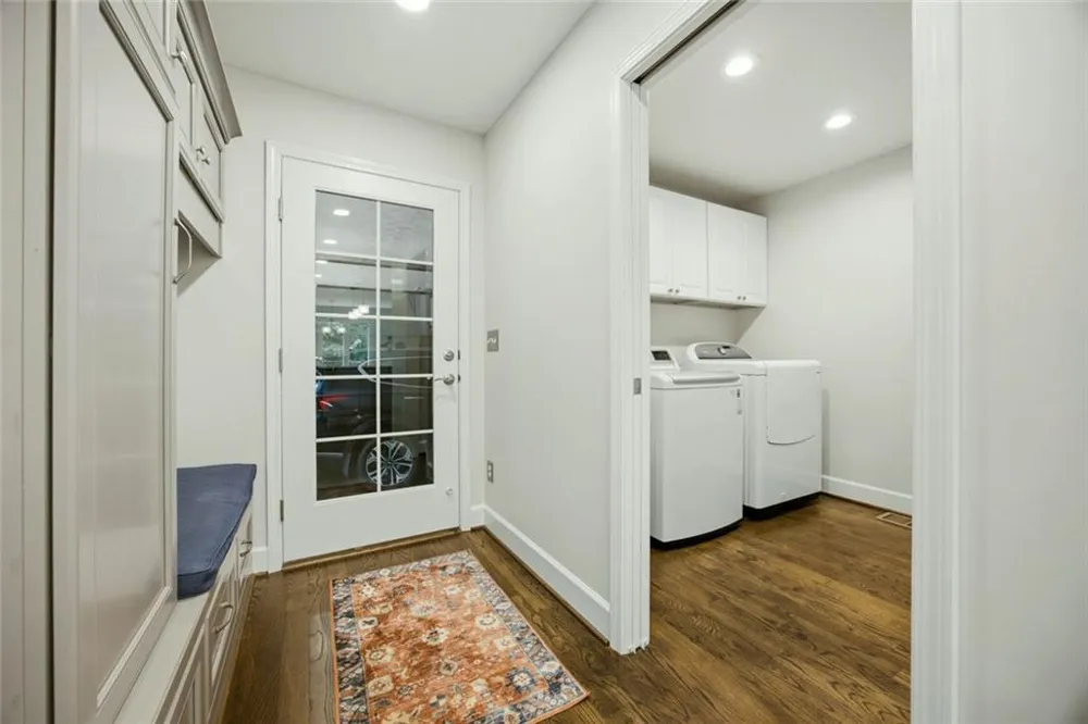 2990 Ascot Lane Roswell, GA 30076