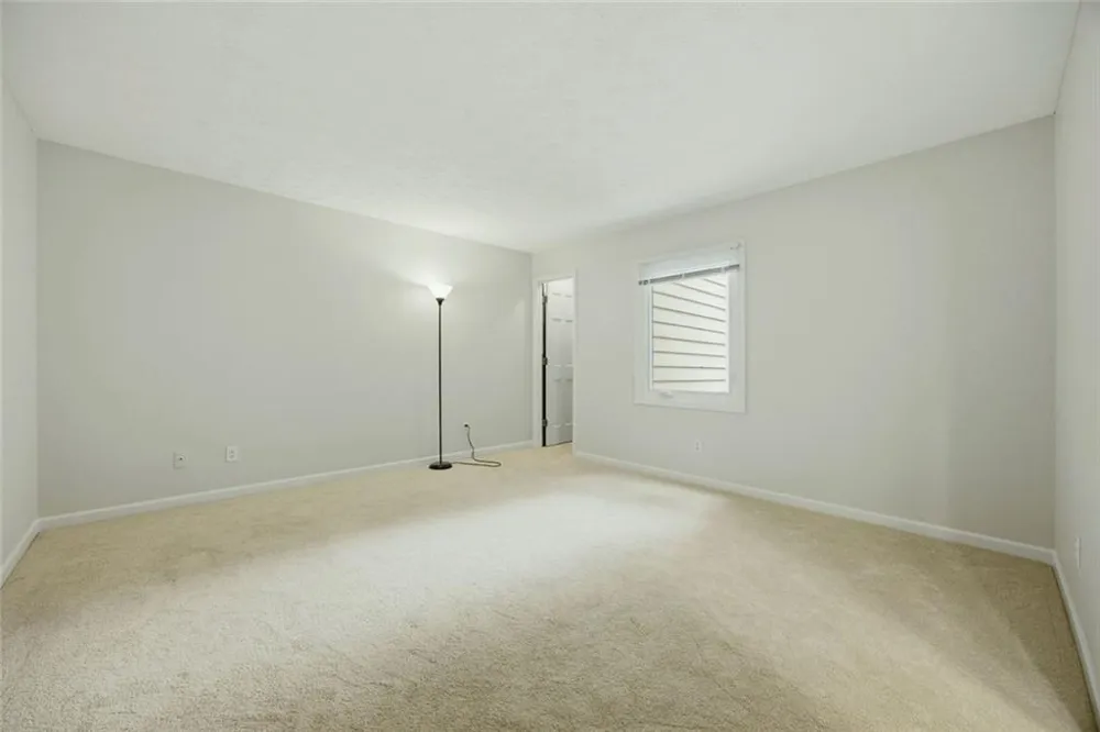 2990 Ascot Lane Roswell, GA 30076