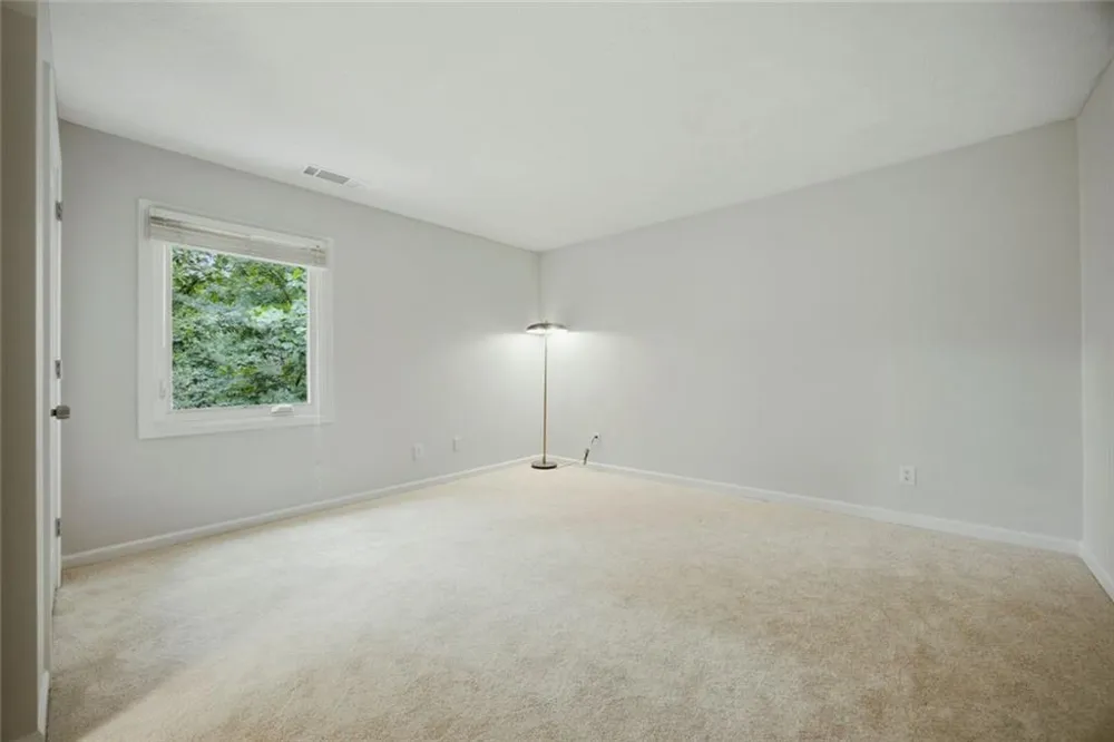 2990 Ascot Lane Roswell, GA 30076