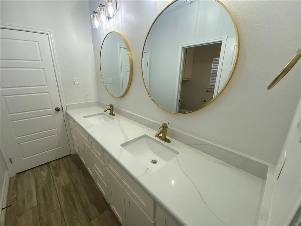 1313 Bentley Court Corpus Christi, TX 78418