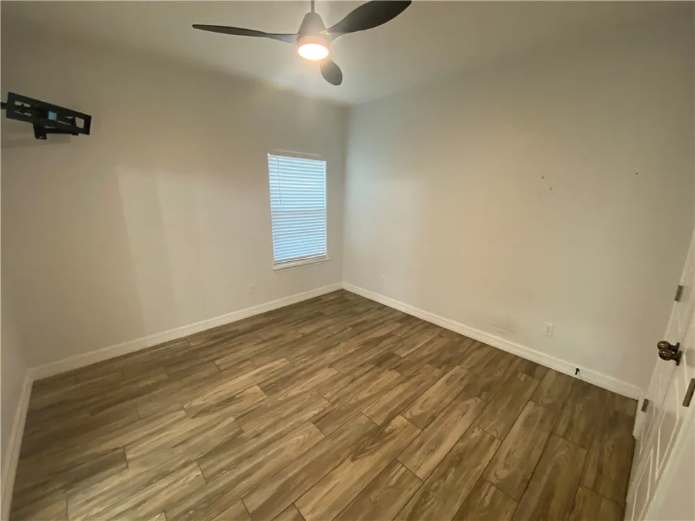 1313 Bentley Court Corpus Christi, TX 78418