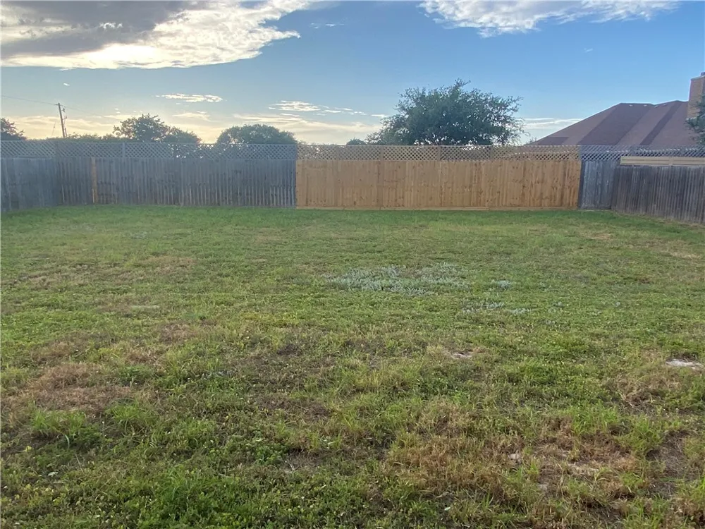 1313 Bentley Court Corpus Christi, TX 78418