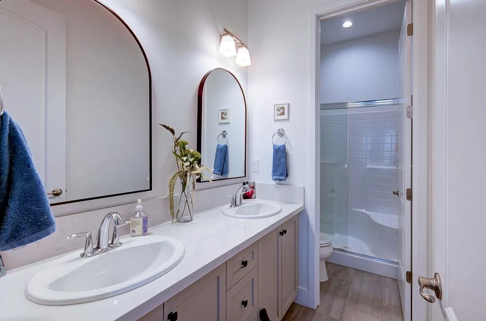 1048 Beaver Pond Loop Madera, CA 93636